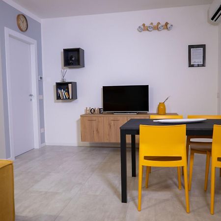 La Casa Sul Naviglio Di Debora Apartamento Milão Exterior foto